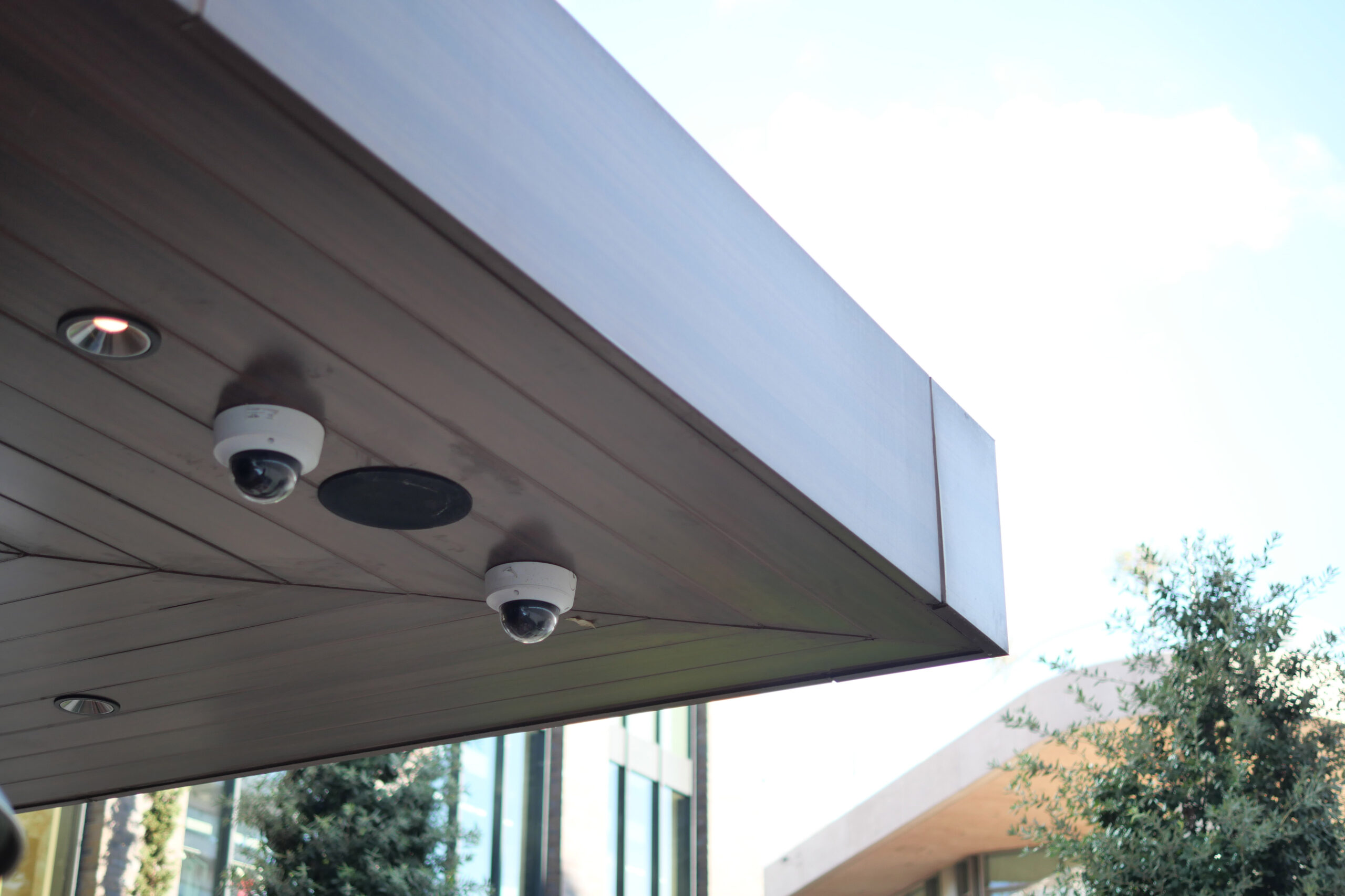 Montaż systemu CCTV tzw. monitoring przemysłowy oraz monitoring domowy Montaż systemu CCTV tzw. monitoring przemysłowy oraz monitoring domowy